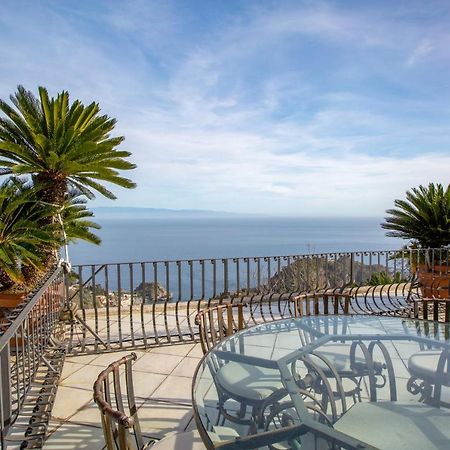 Bellavista House Apartman Taormina Kültér fotó